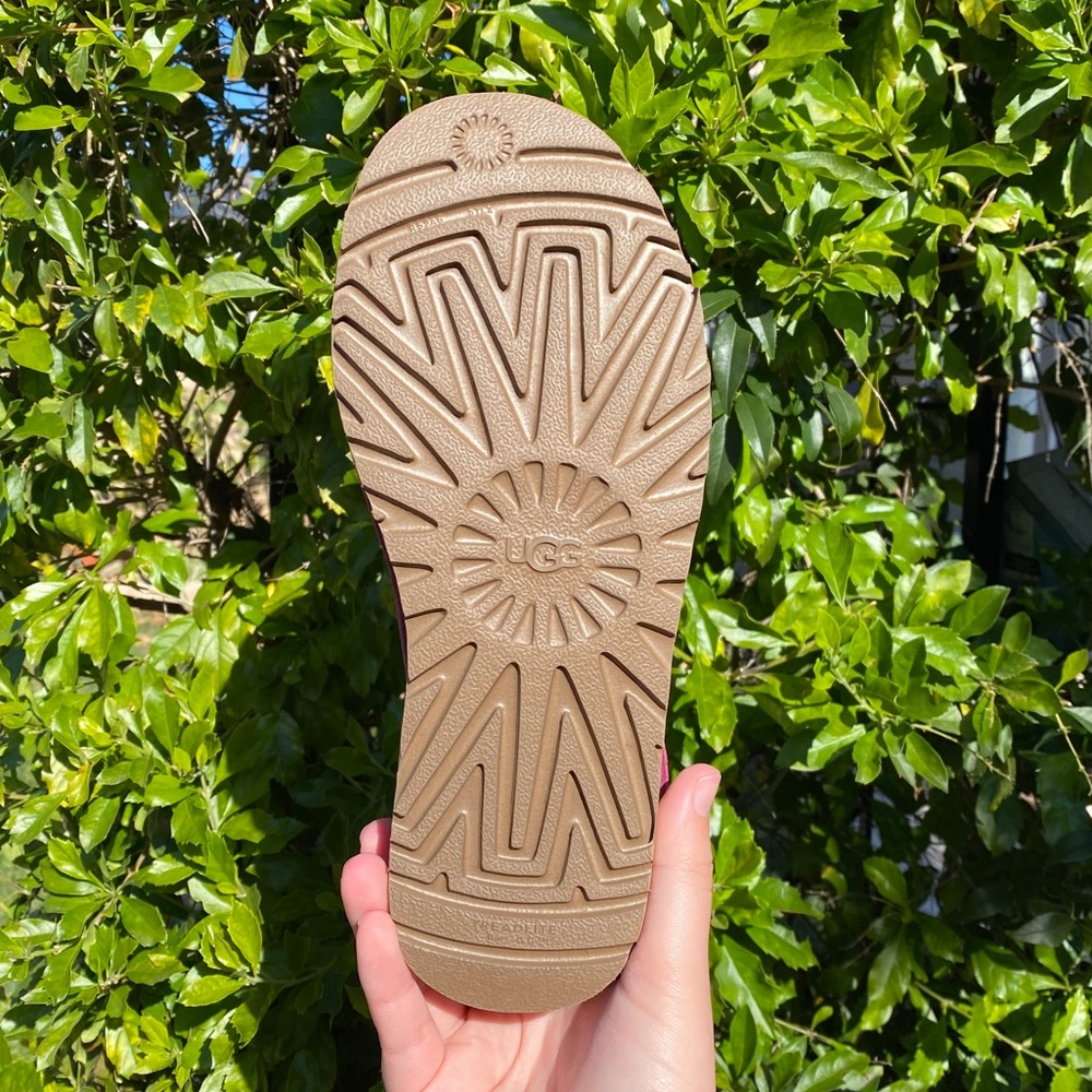 NWT Ugg Classic Mini Twist Boot - Picture 9 of 11